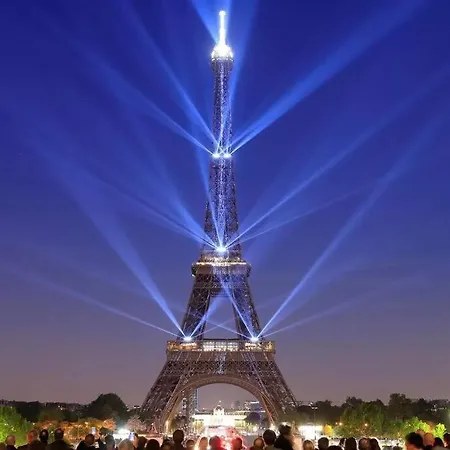 Iconic Location Only 500 Meters To The Louvre Apartamento *